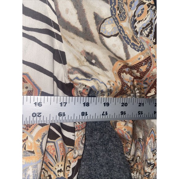 Chico's Batik Print Blouse – Size 1 Batik 100% Cotton Chico's Size 1 (M/8) - Picture 5 of 9